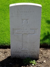 Klagenfurt War Cemetery - Middleton, Fred